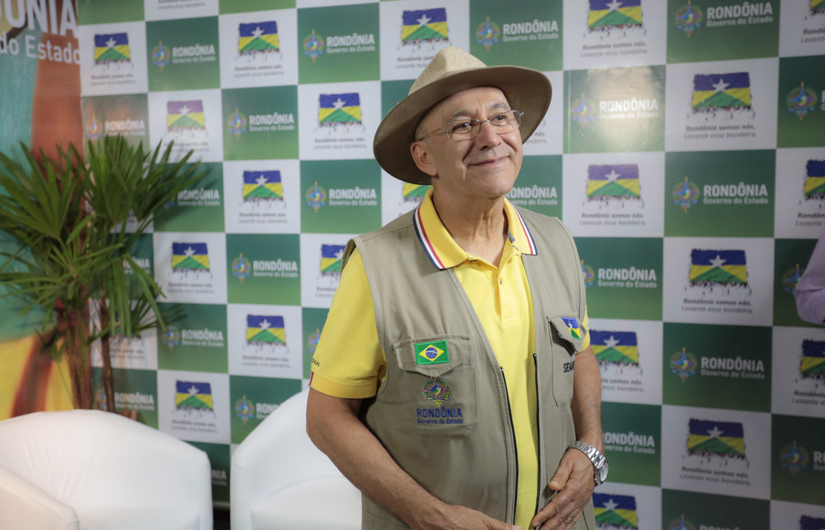 Entre um motel, uma igreja e a saúde pública